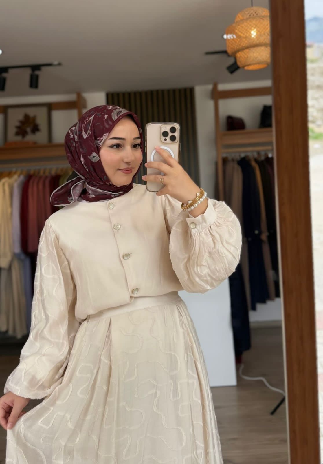 Çamlık Güler Yüzlü Bayan Bayan Escort Aysel