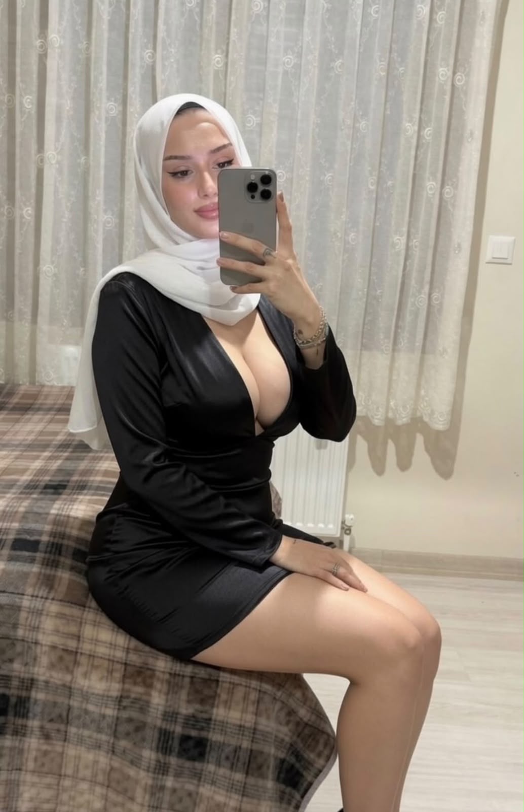 Fıstıklı Dinamik Partner Escort Lale