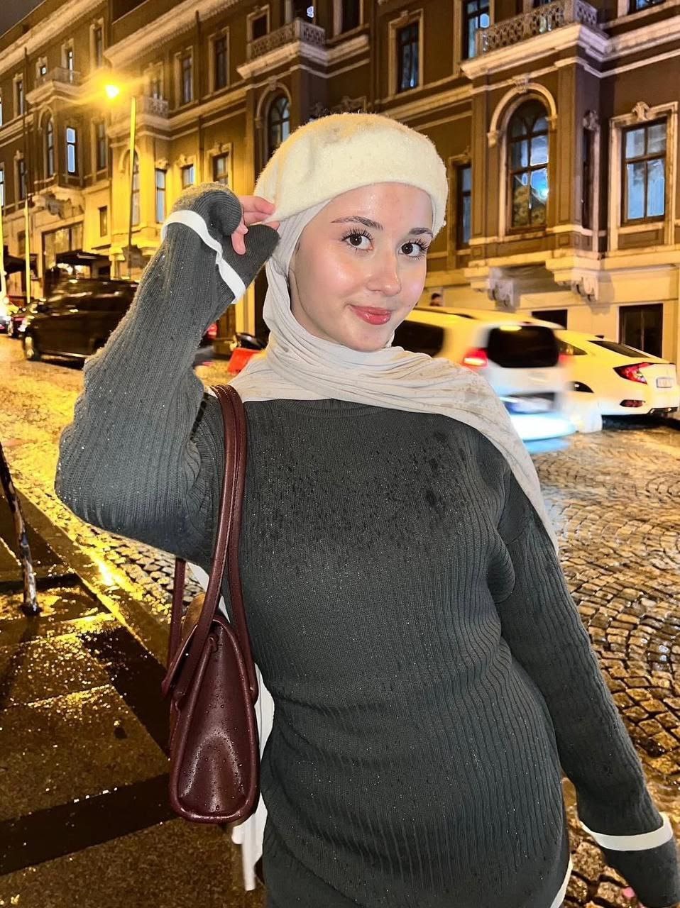 Kirazlı Esmer Escort Bayan Mina
