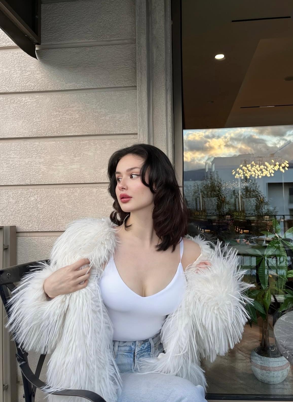 Kazım Karabekir Kazak Escort Bayan Amina