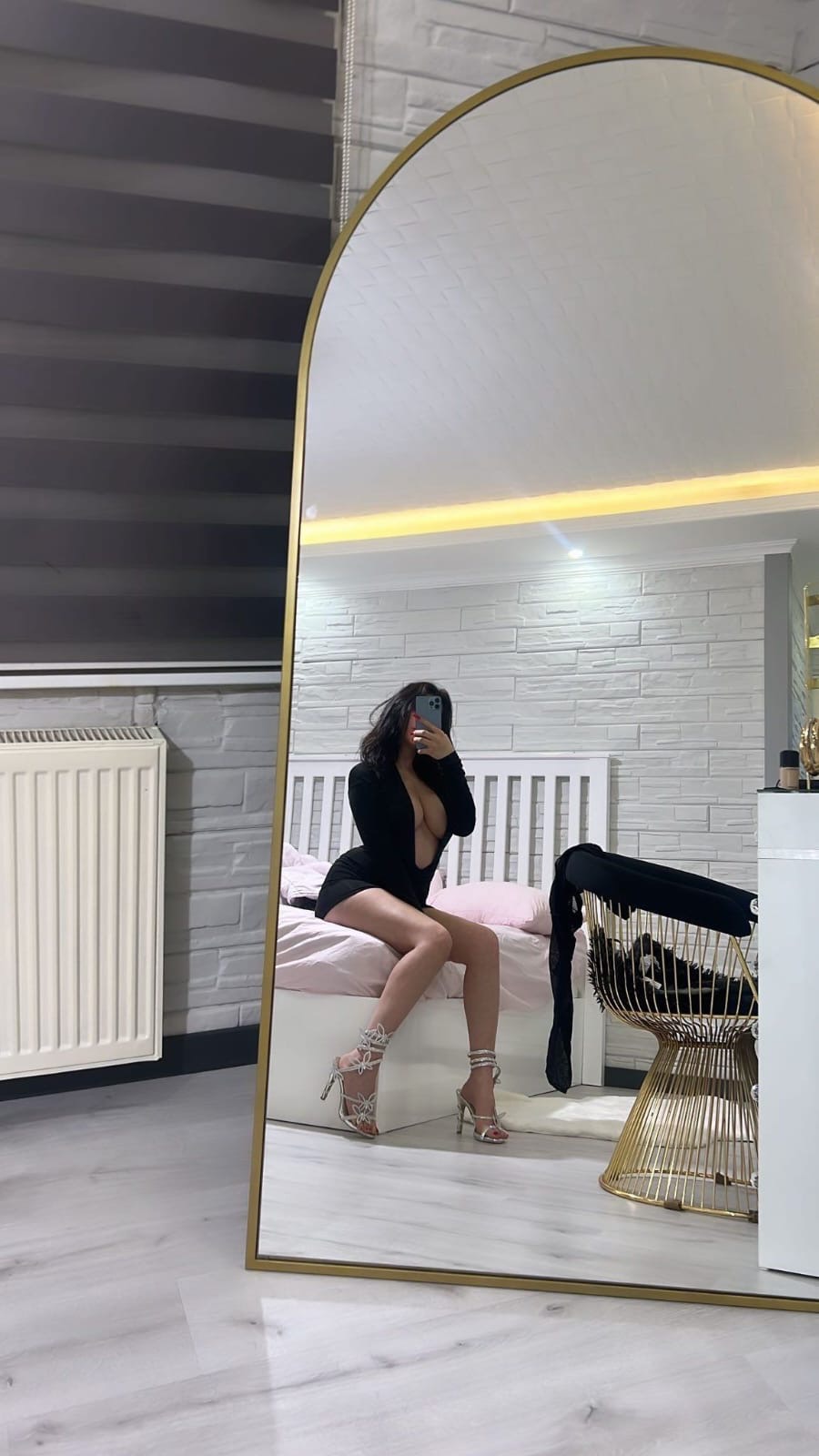 Koru Cazibeli Partner Bayan Escort Deren