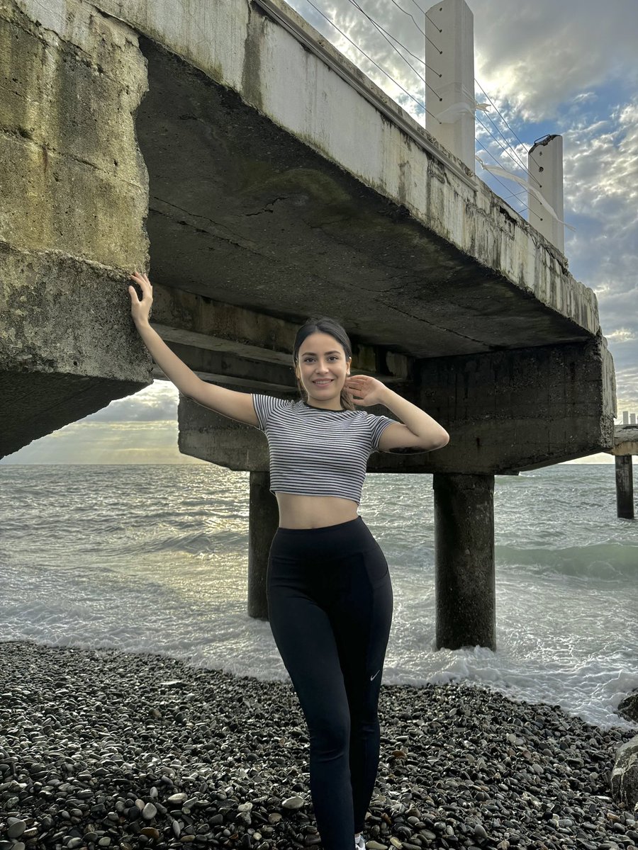 Ahmediye Üniversiteli Escort Bayan Hülya